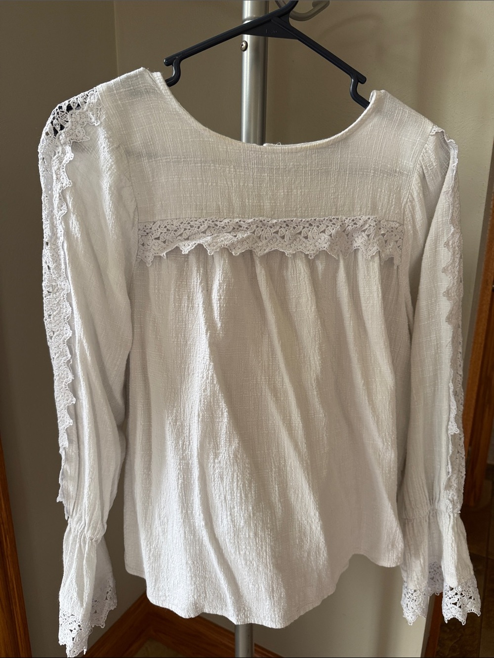 Very J White Lace-Trim Peasant Blouse